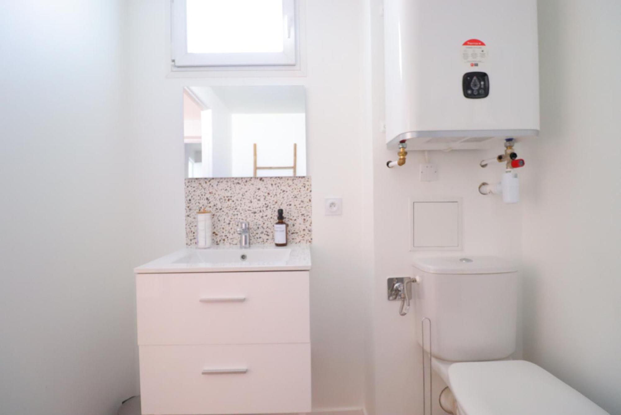 Le Corallo - T2 Cosy Et Moderne En Hyper-Centre Bergerac Kültér fotó
